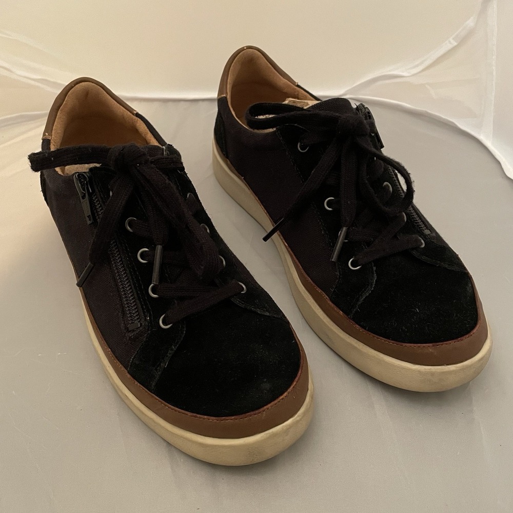 Vionic Shoes Woman's Size 8 Mayra Suede Leather Canvas Black , Side Zip & Lace